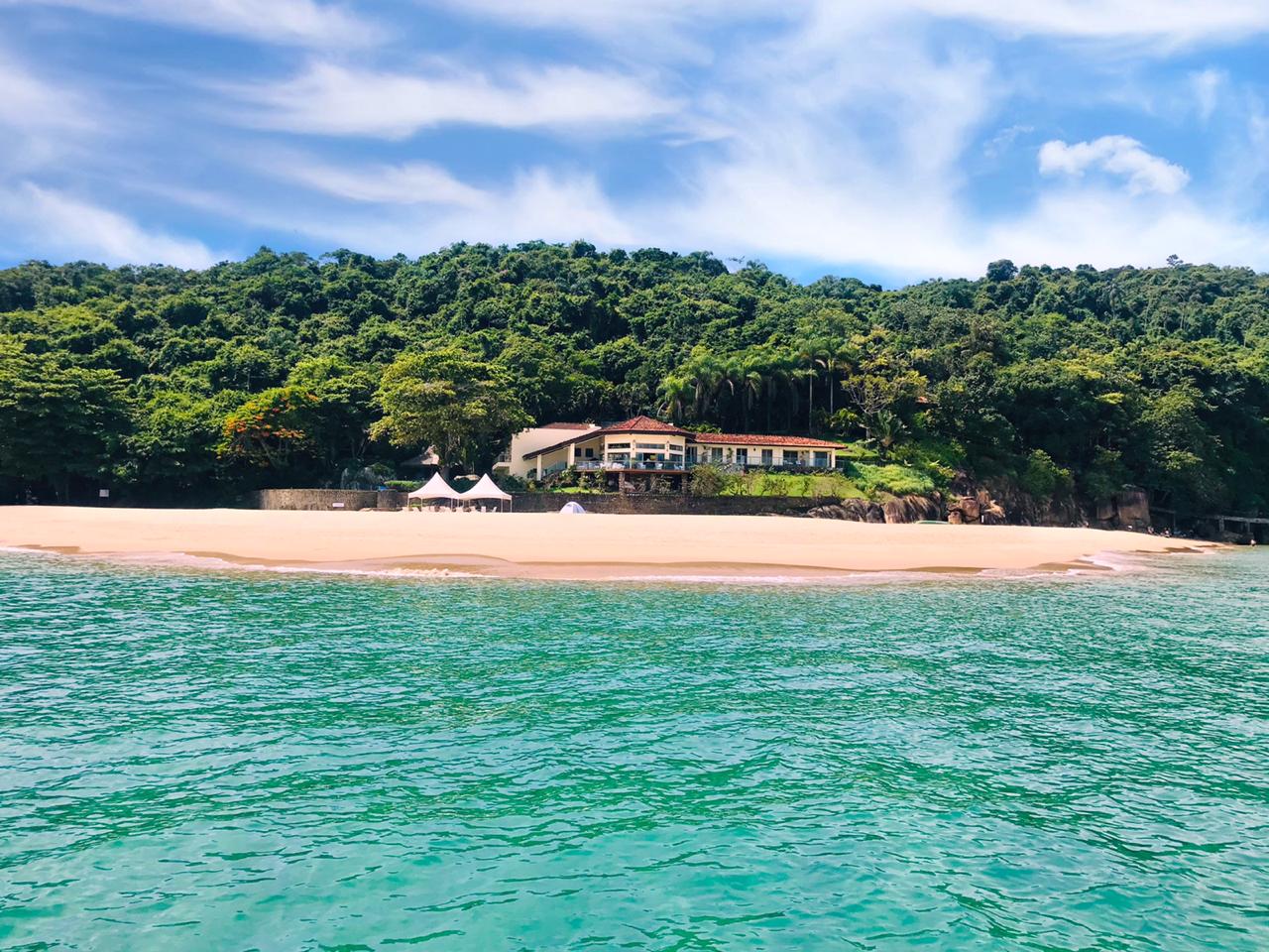 Ilha das Couves vista da lancha